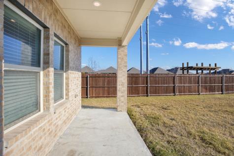 612 Gracious Glen Lavon TX 75166
