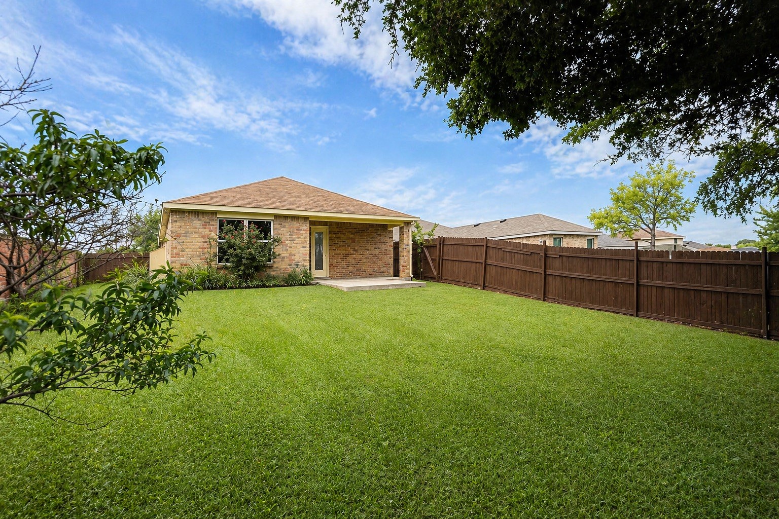 1103 Warrior Drive Dallas TX 75253