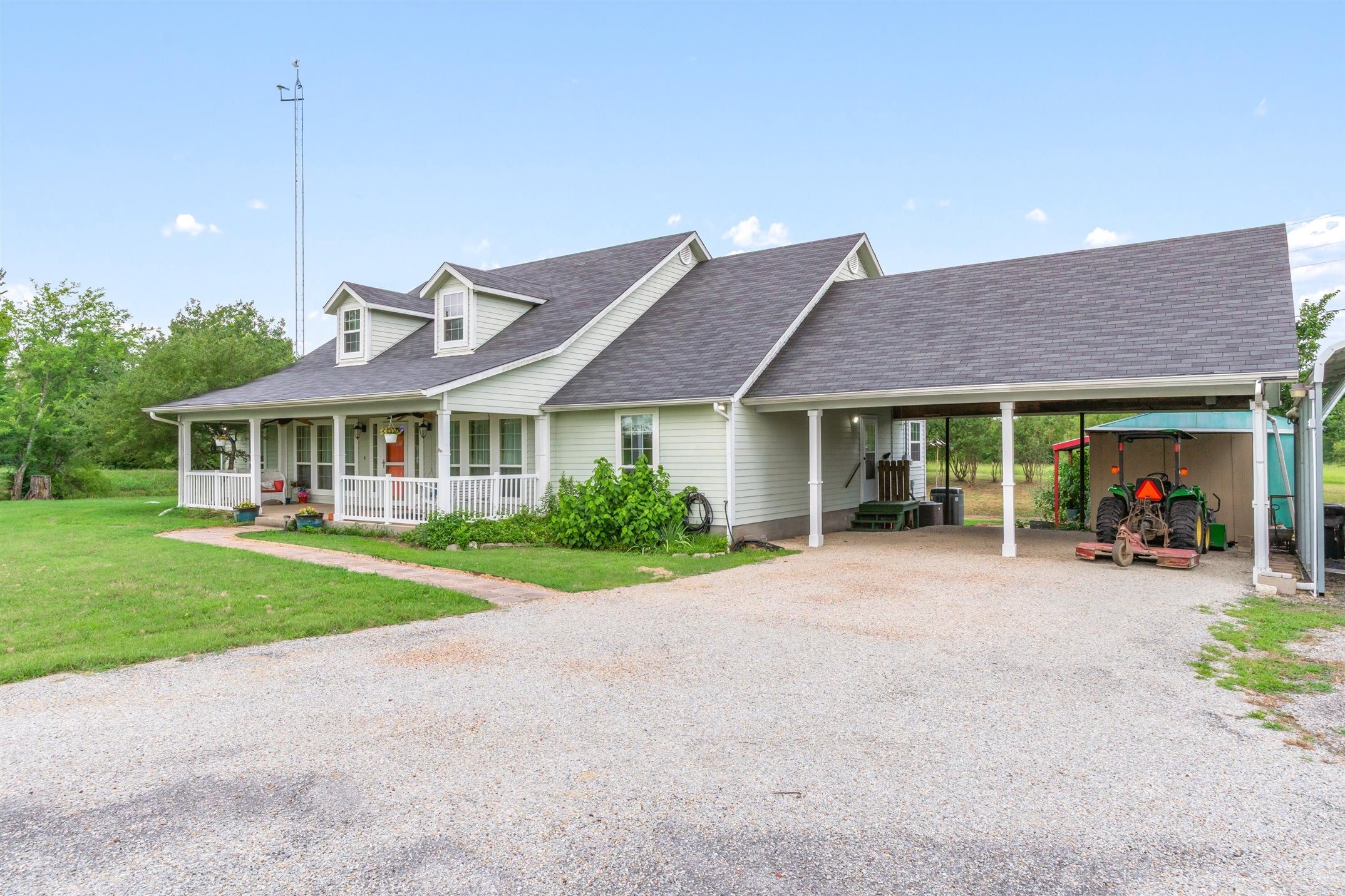 11286 Fm 17 Grand Saline TX 75140