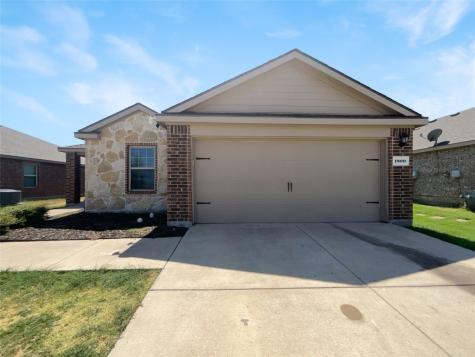 1809 Meadow Crest Drive Princeton TX 75407