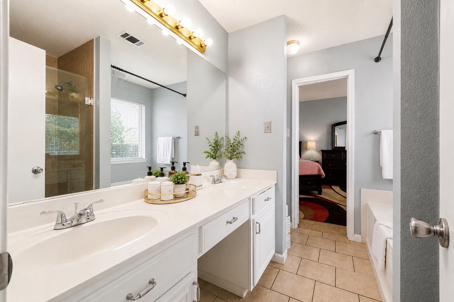 8962 Winding River Drive Fort Worth TX 76118
