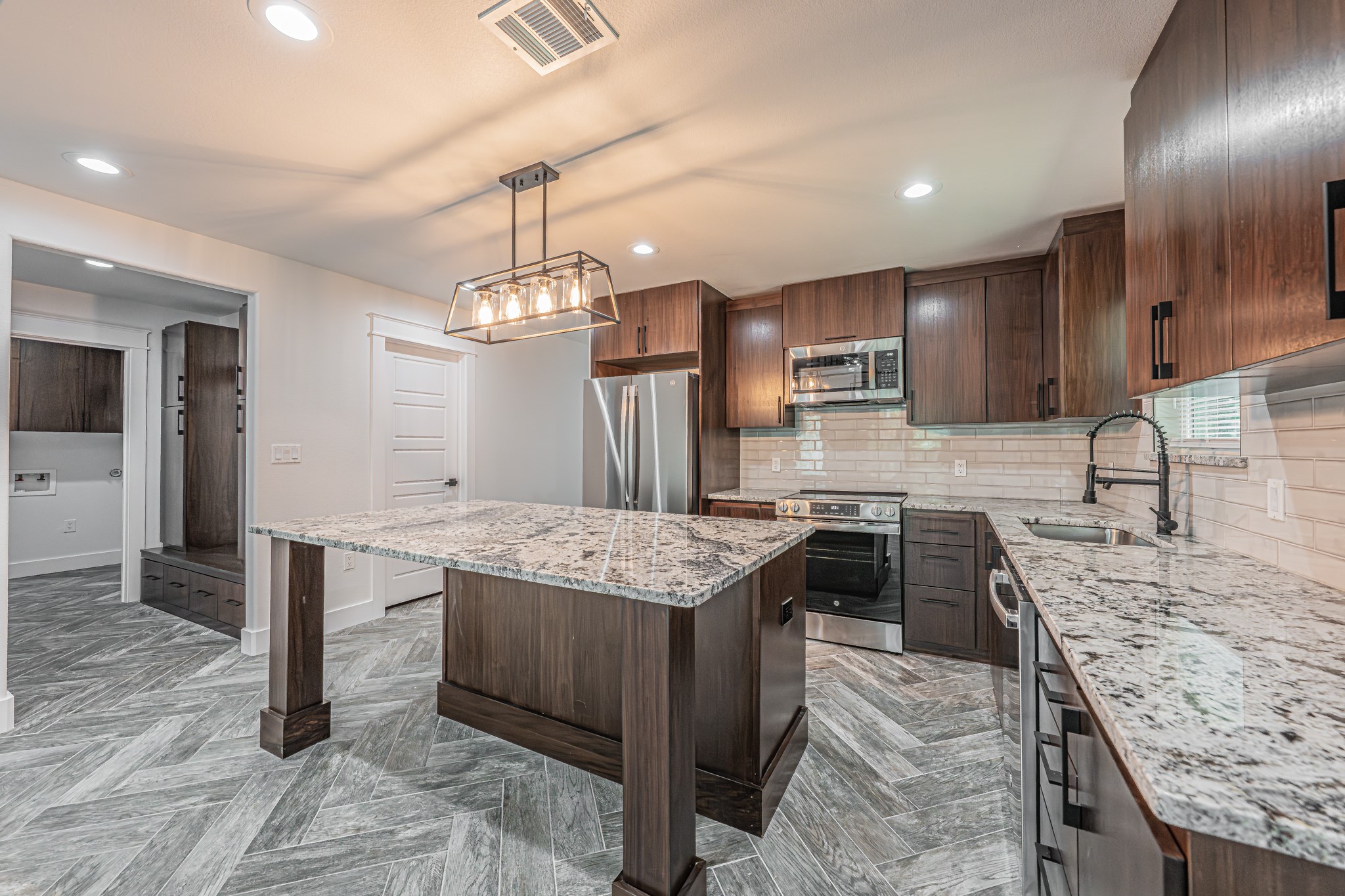 3712 Oak Meadow Street Granbury TX 76048