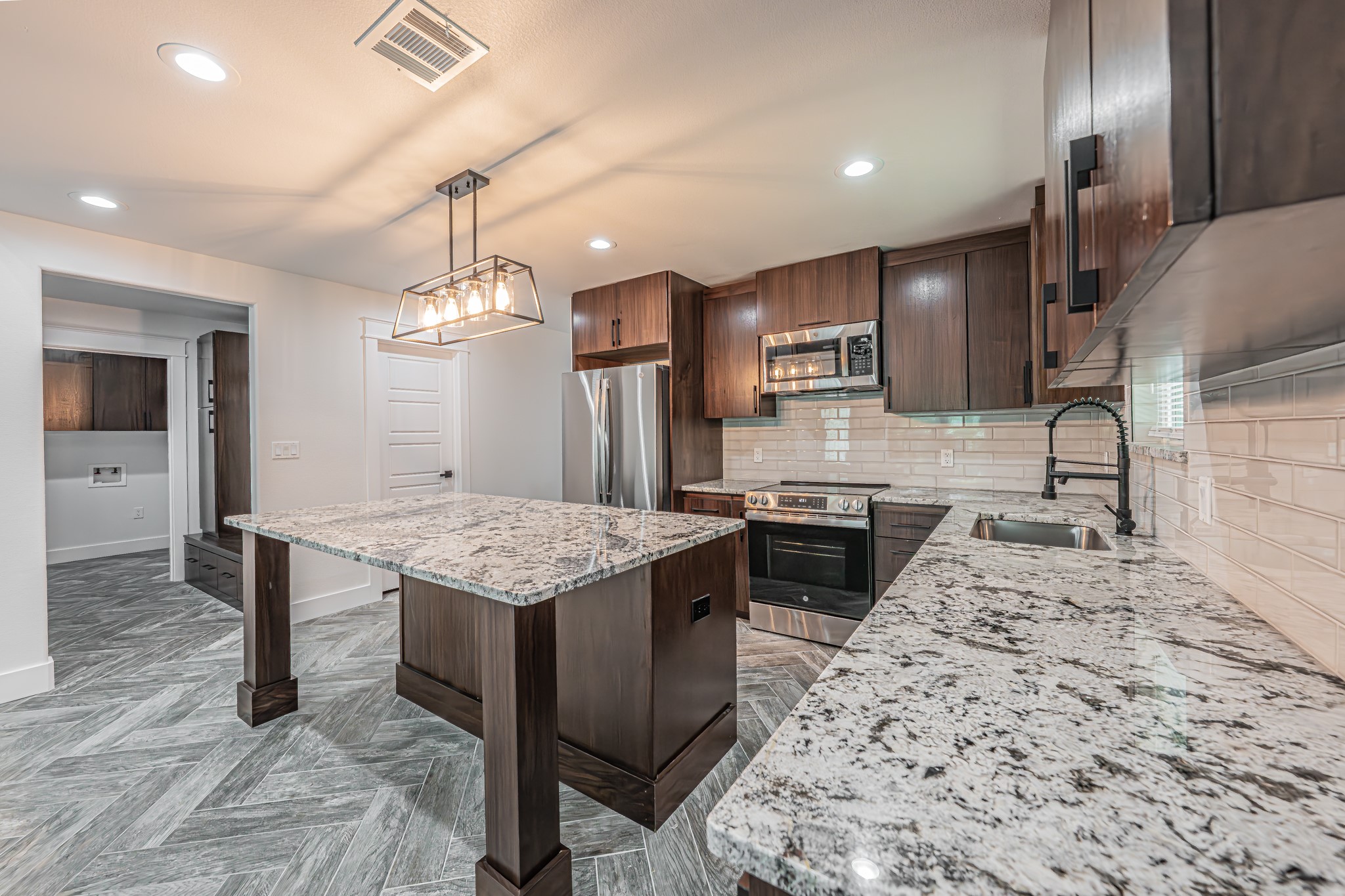 3712 Oak Meadow Street Granbury TX 76048