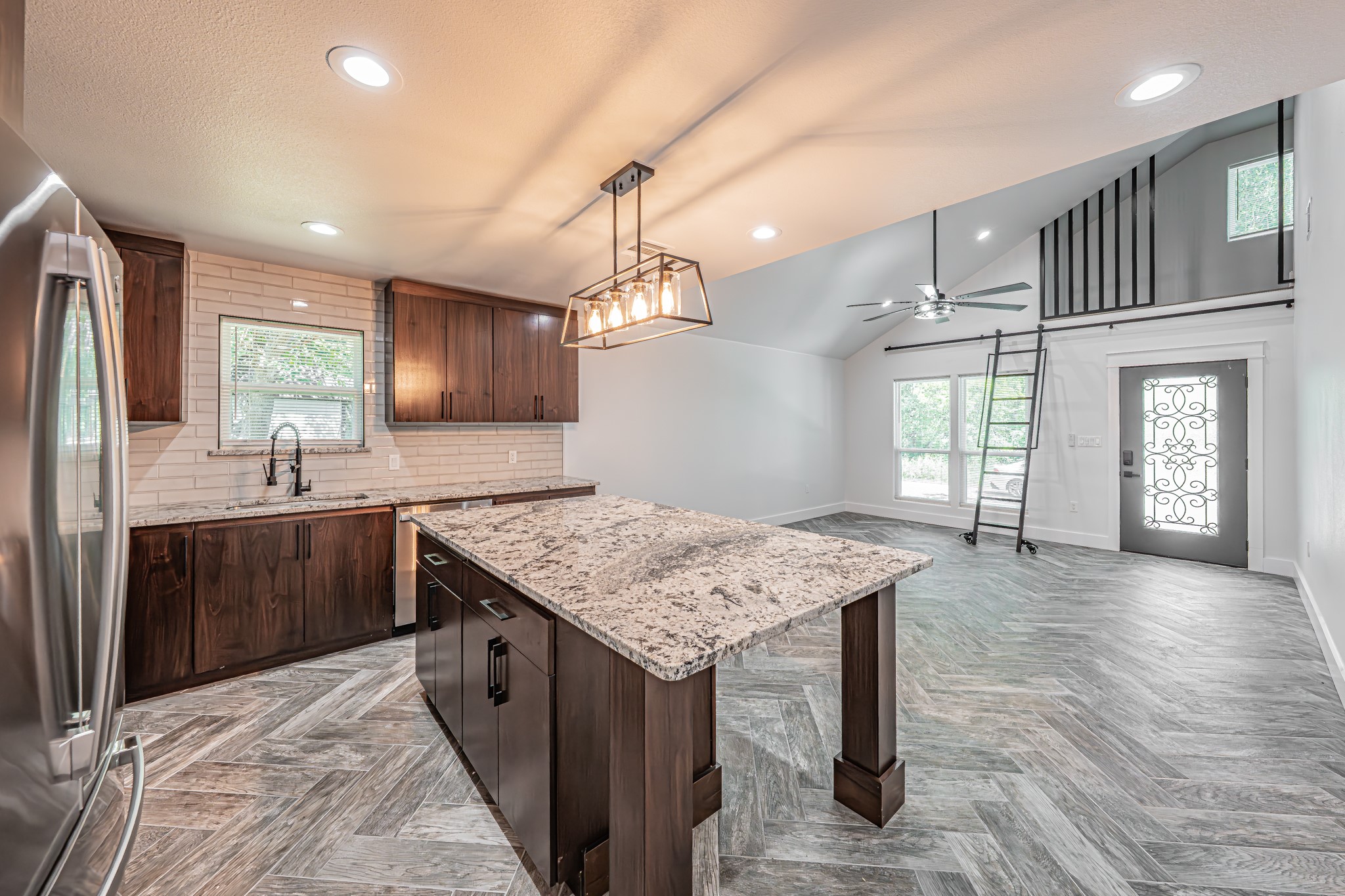3712 Oak Meadow Street Granbury TX 76048