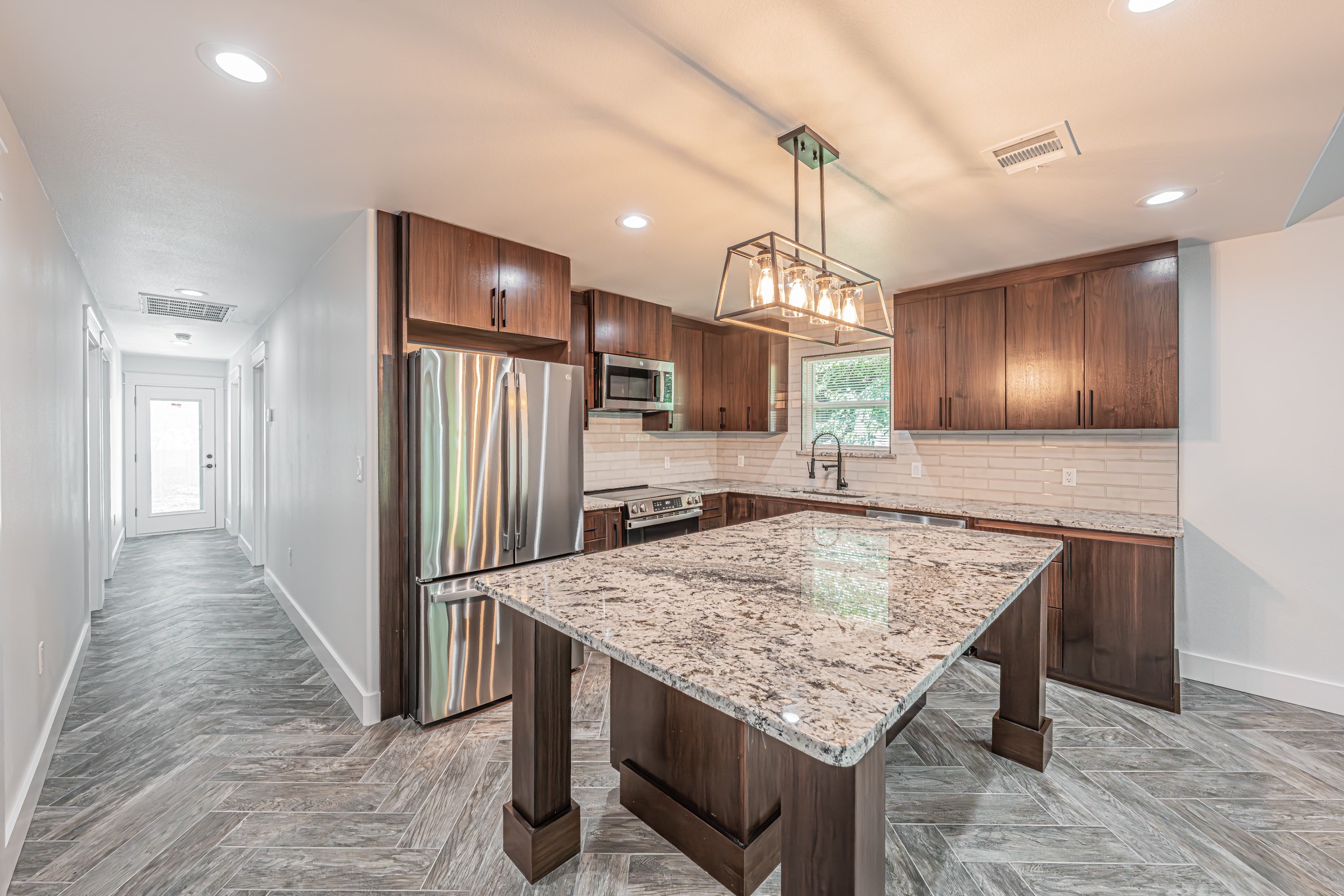 3712 Oak Meadow Street Granbury TX 76048