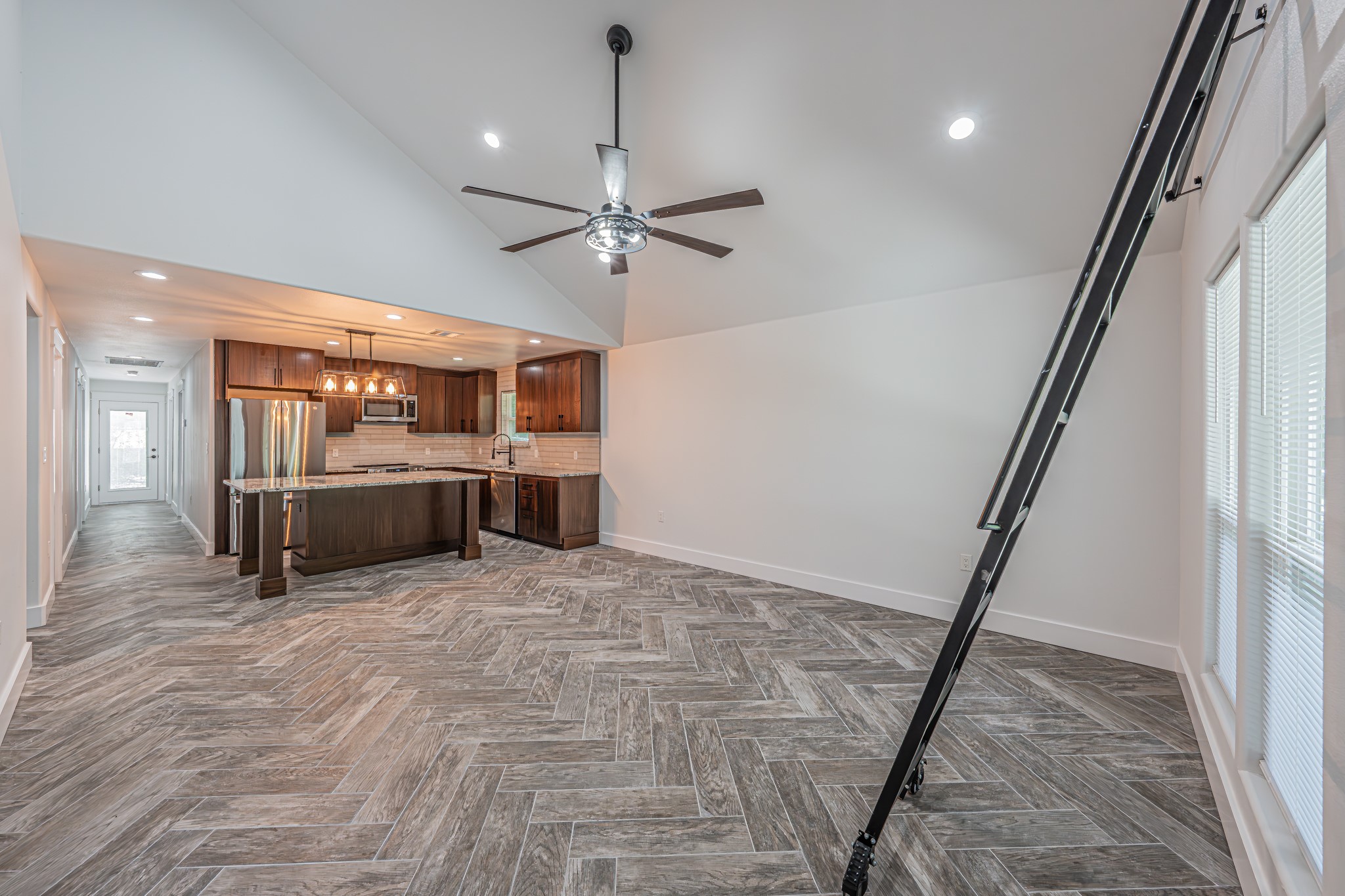 3712 Oak Meadow Street Granbury TX 76048