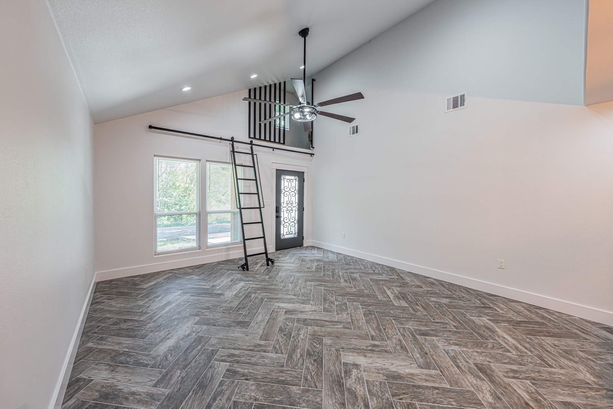 3712 Oak Meadow Street Granbury TX 76048