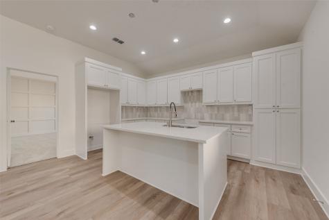 2247 Garden Drive Dallas TX 75215