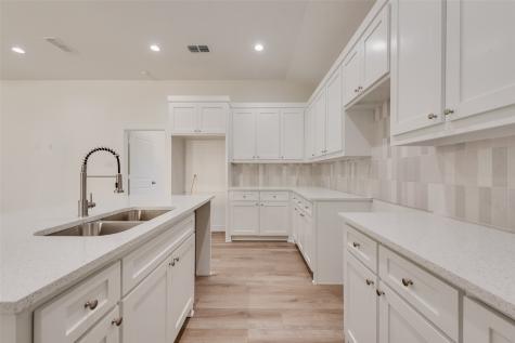 2247 Garden Drive Dallas TX 75215