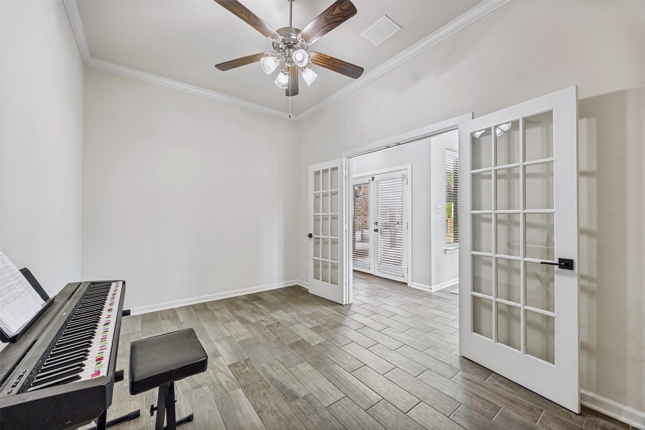 2240 W Dutch Drive Richardson TX 75080