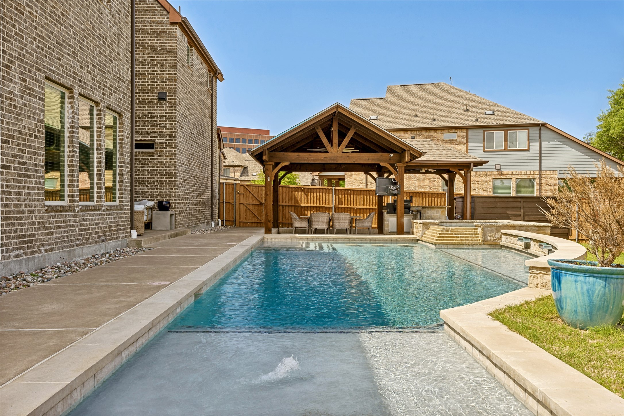 2240 W Dutch Drive Richardson TX 75080