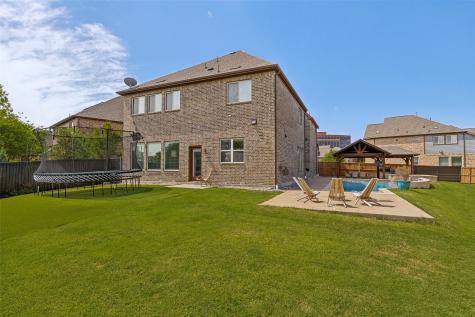 2240 W Dutch Drive Richardson TX 75080