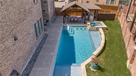 2240 W Dutch Drive Richardson TX 75080
