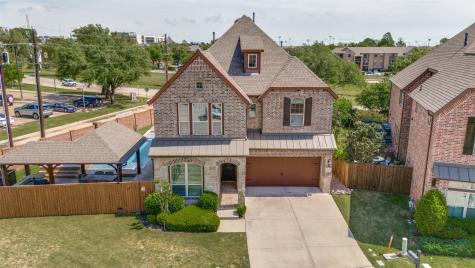 2240 W Dutch Drive Richardson TX 75080