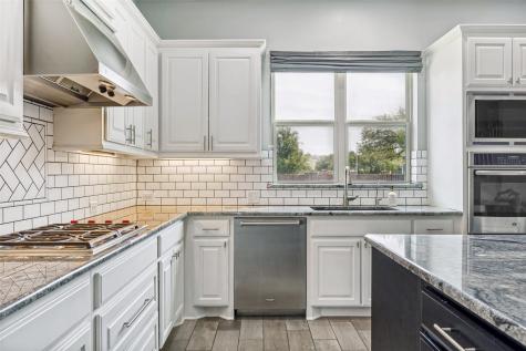 2240 W Dutch Drive Richardson TX 75080