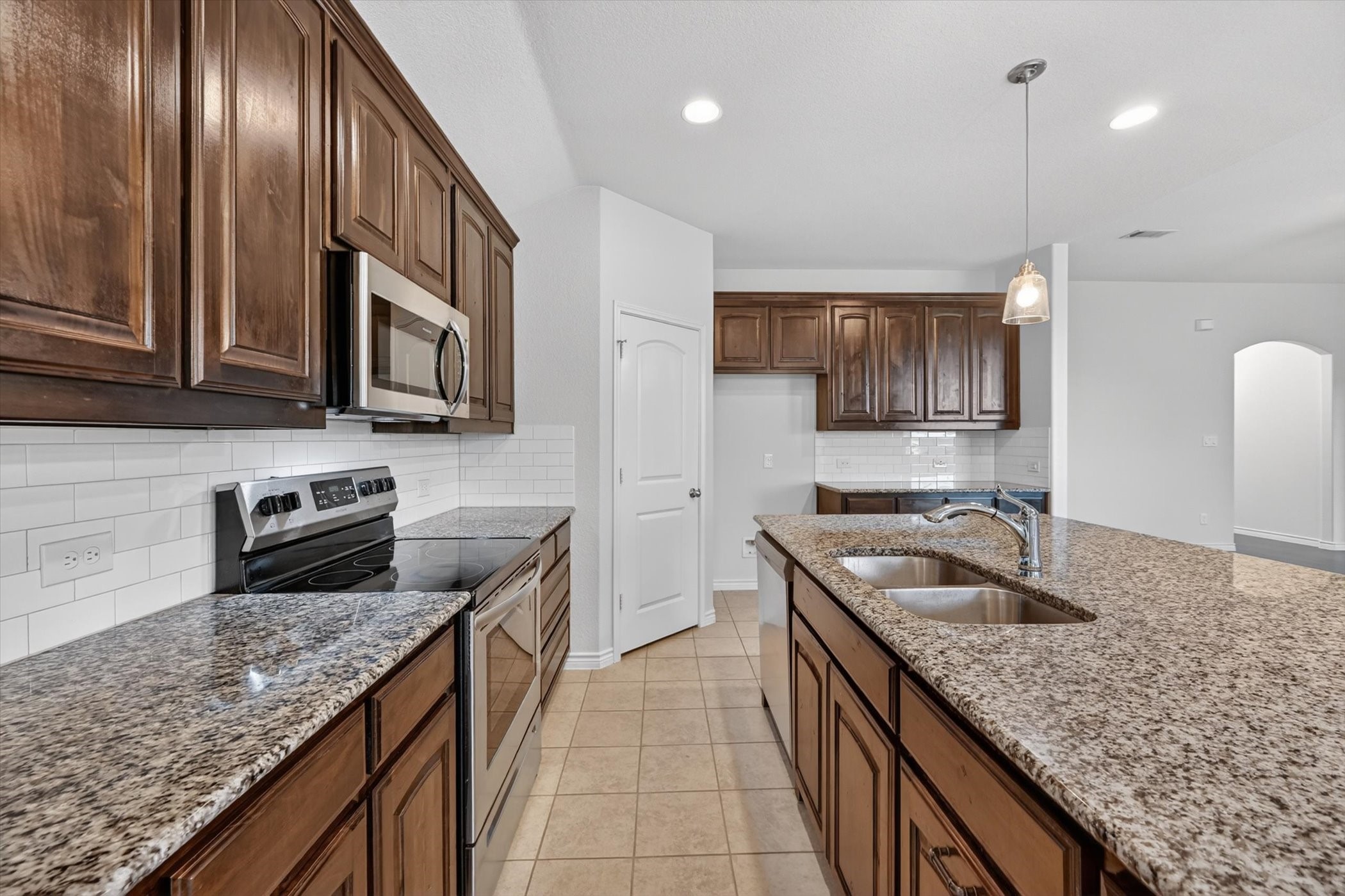 7920 Wilson Cliff Court White Settlement TX 76108