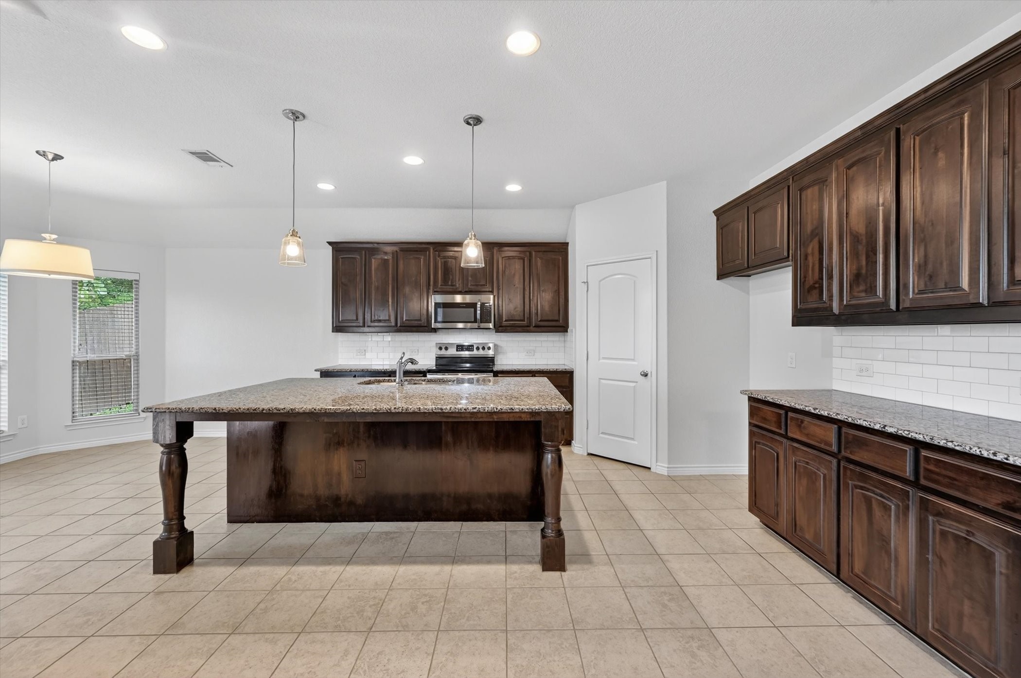 7920 Wilson Cliff Court White Settlement TX 76108