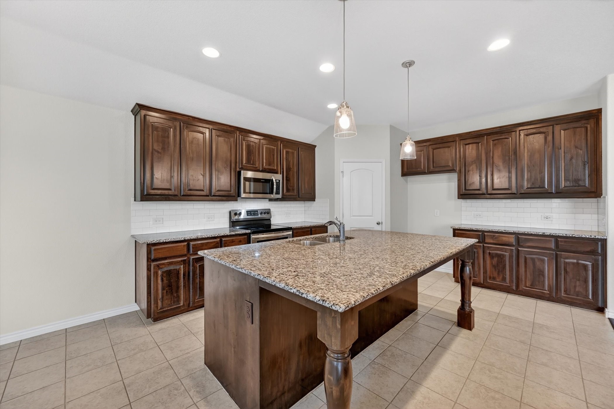 7920 Wilson Cliff Court White Settlement TX 76108