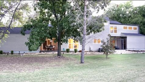 6715 Beth Court Garland TX 75044