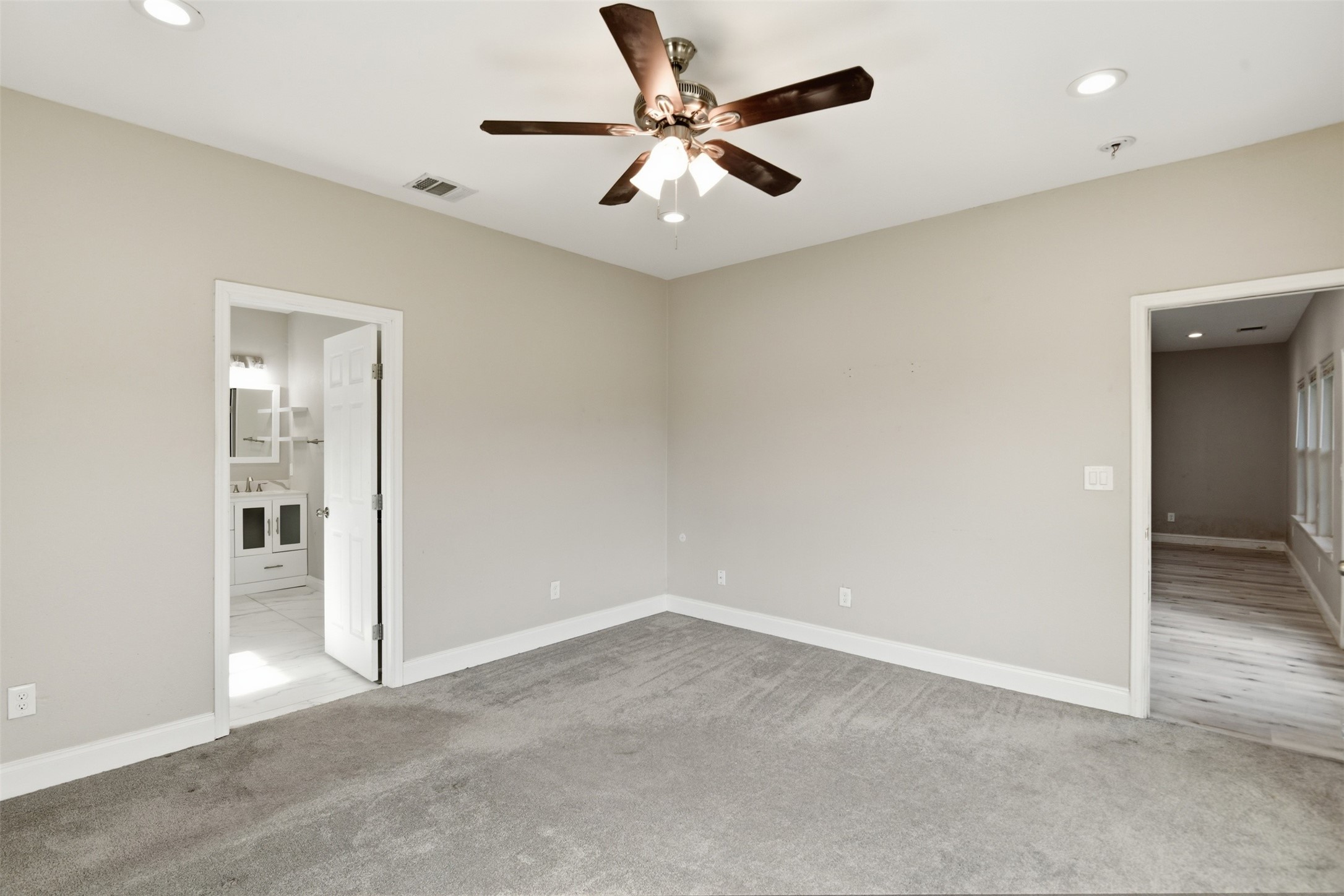 2204 Albert Broadfoot Street Bonham TX 75418