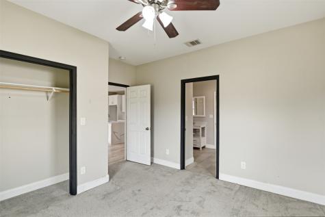 2204 Albert Broadfoot Street Bonham TX 75418