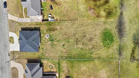 2204 Albert Broadfoot Street Bonham TX 75418