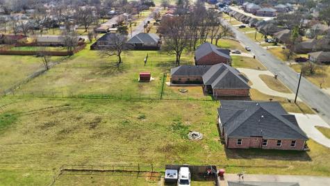 2204 Albert Broadfoot Street Bonham TX 75418