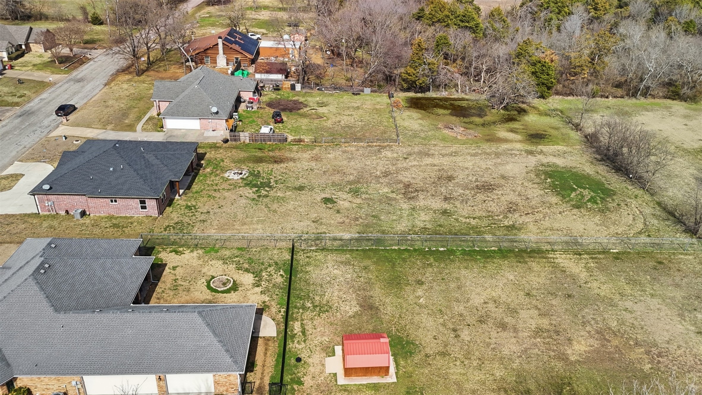 2204 Albert Broadfoot Street Bonham TX 75418