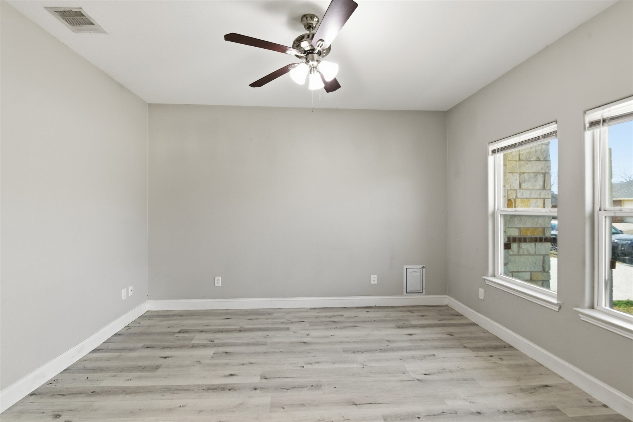 2204 Albert Broadfoot Street Bonham TX 75418