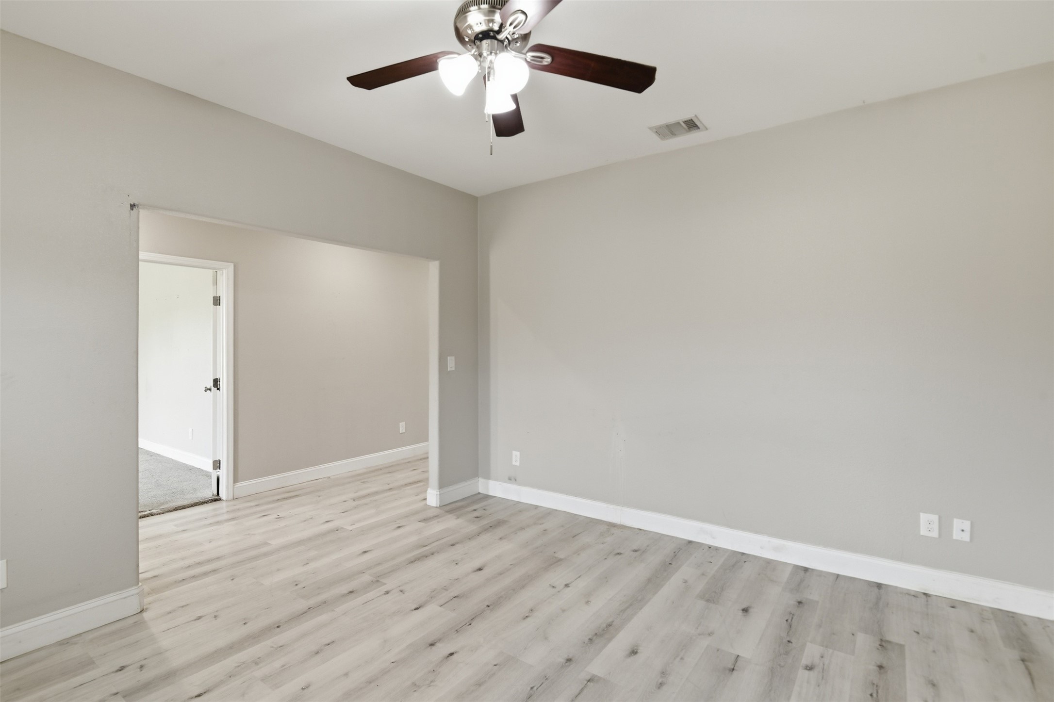 2204 Albert Broadfoot Street Bonham TX 75418