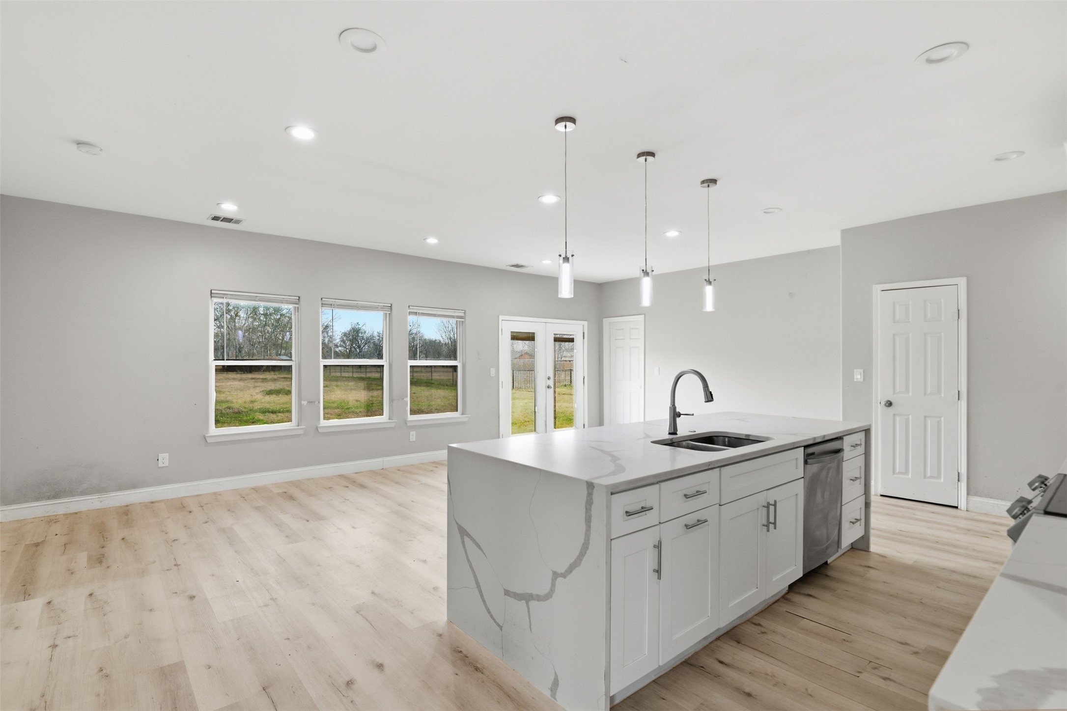 2204 Albert Broadfoot Street Bonham TX 75418