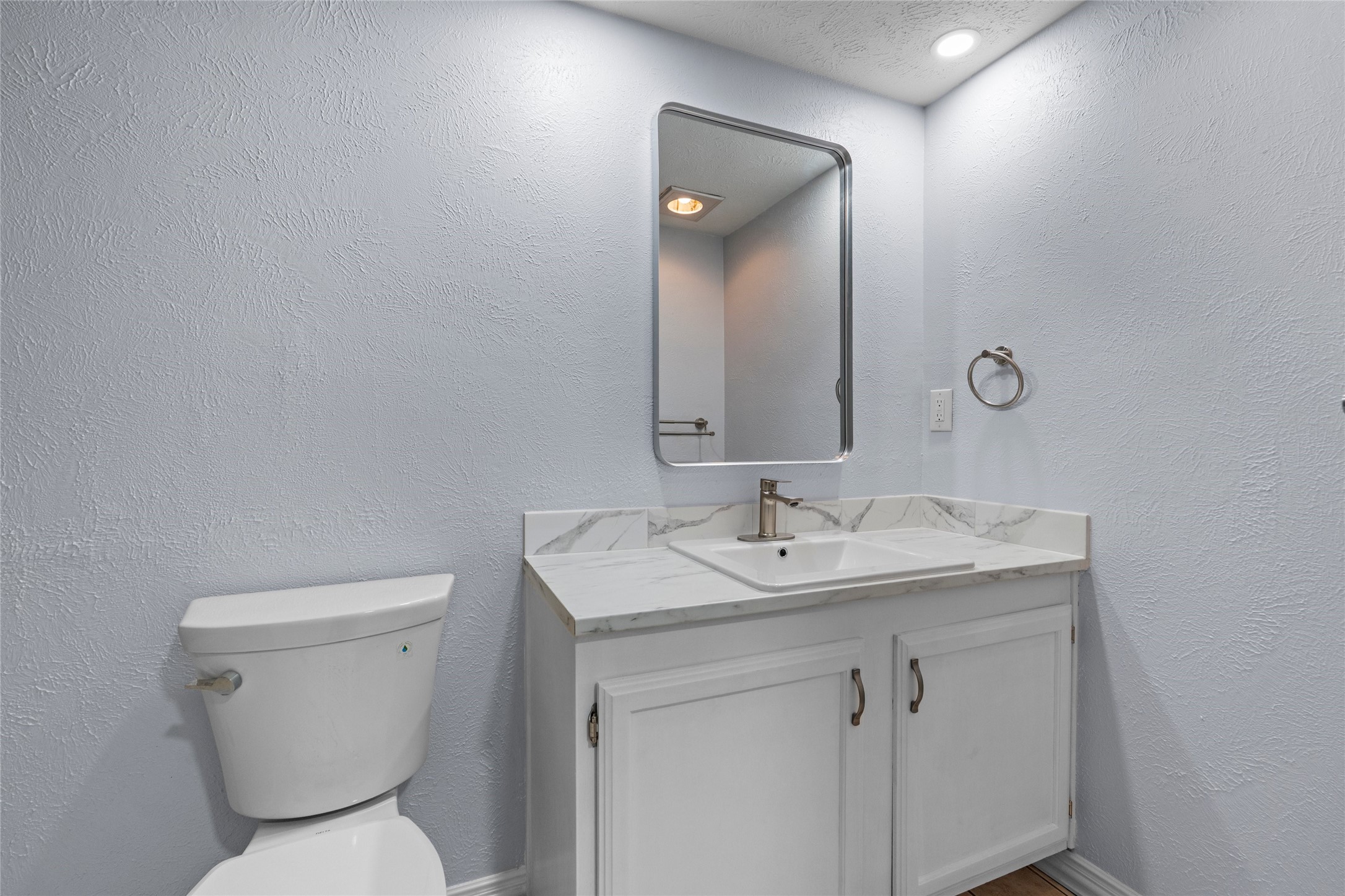 7949 Bermejo Road Fort Worth TX 76112
