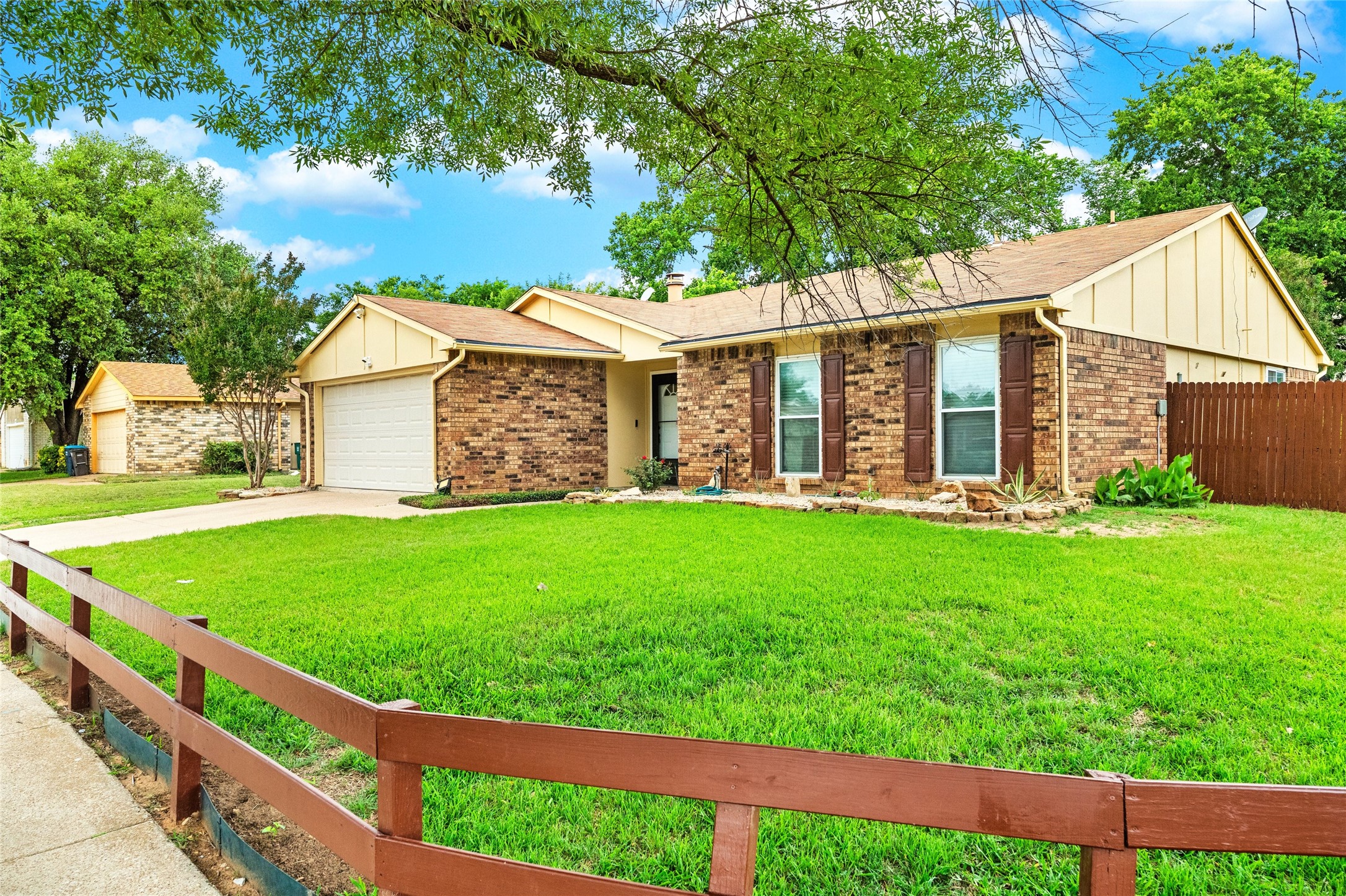 7949 Bermejo Road Fort Worth TX 76112