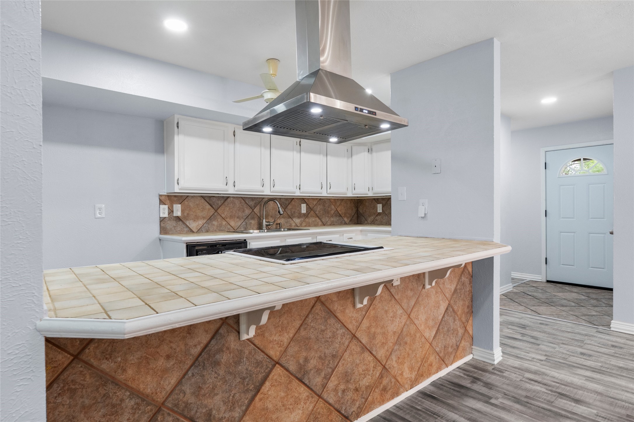 7949 Bermejo Road Fort Worth TX 76112