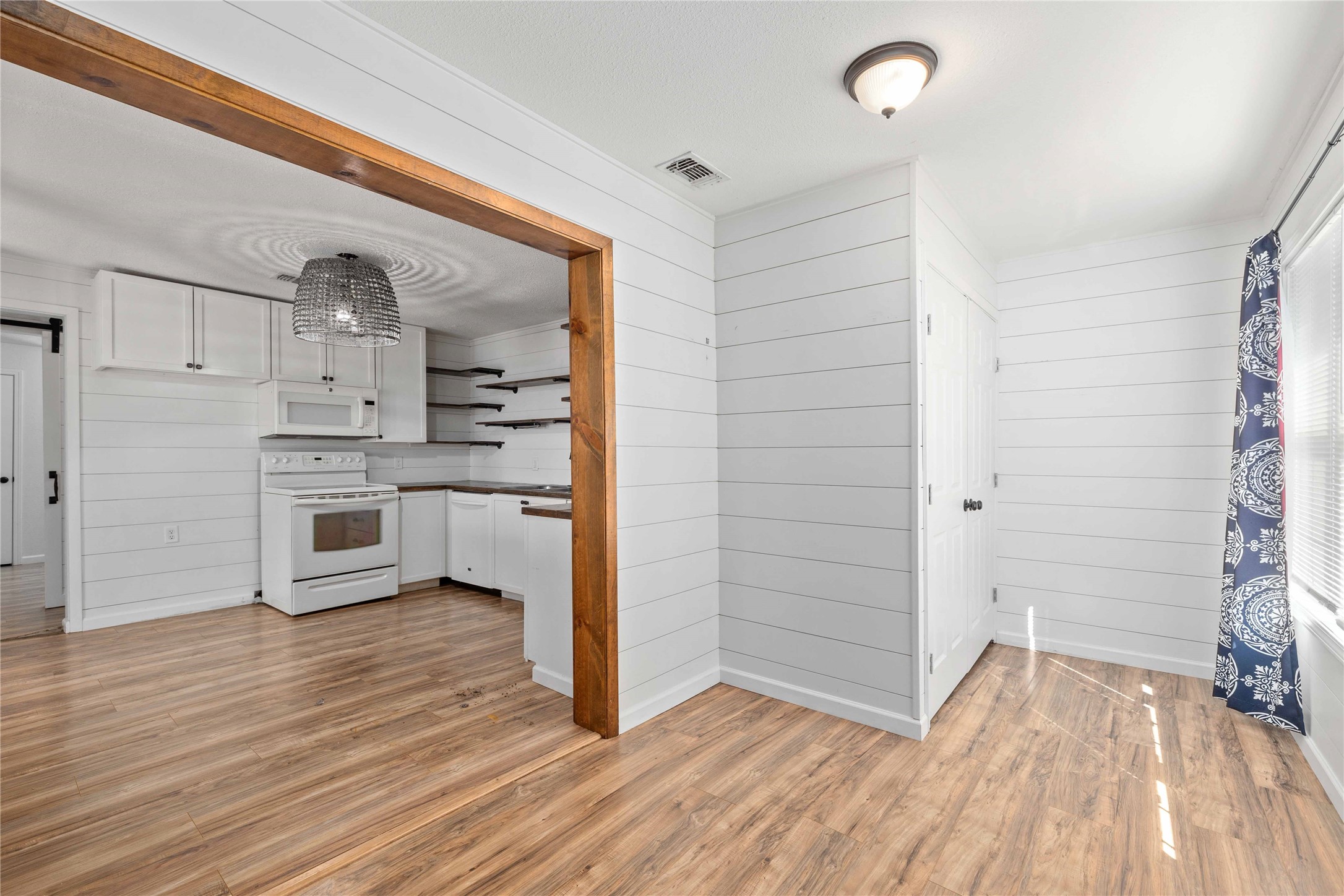 505 E Walcott Avenue Comanche TX 76442