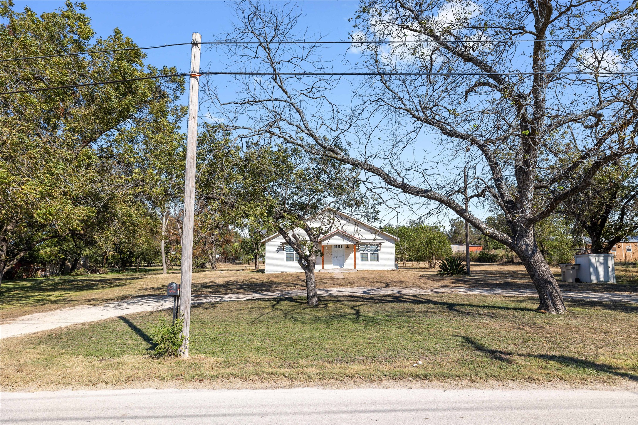 505 E Walcott Avenue Comanche TX 76442