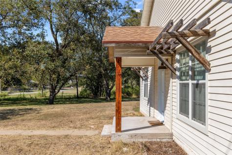 505 E Walcott Avenue Comanche TX 76442