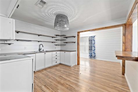 505 E Walcott Avenue Comanche TX 76442