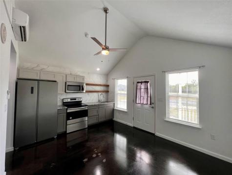 506 Green Street Bowie TX 76230