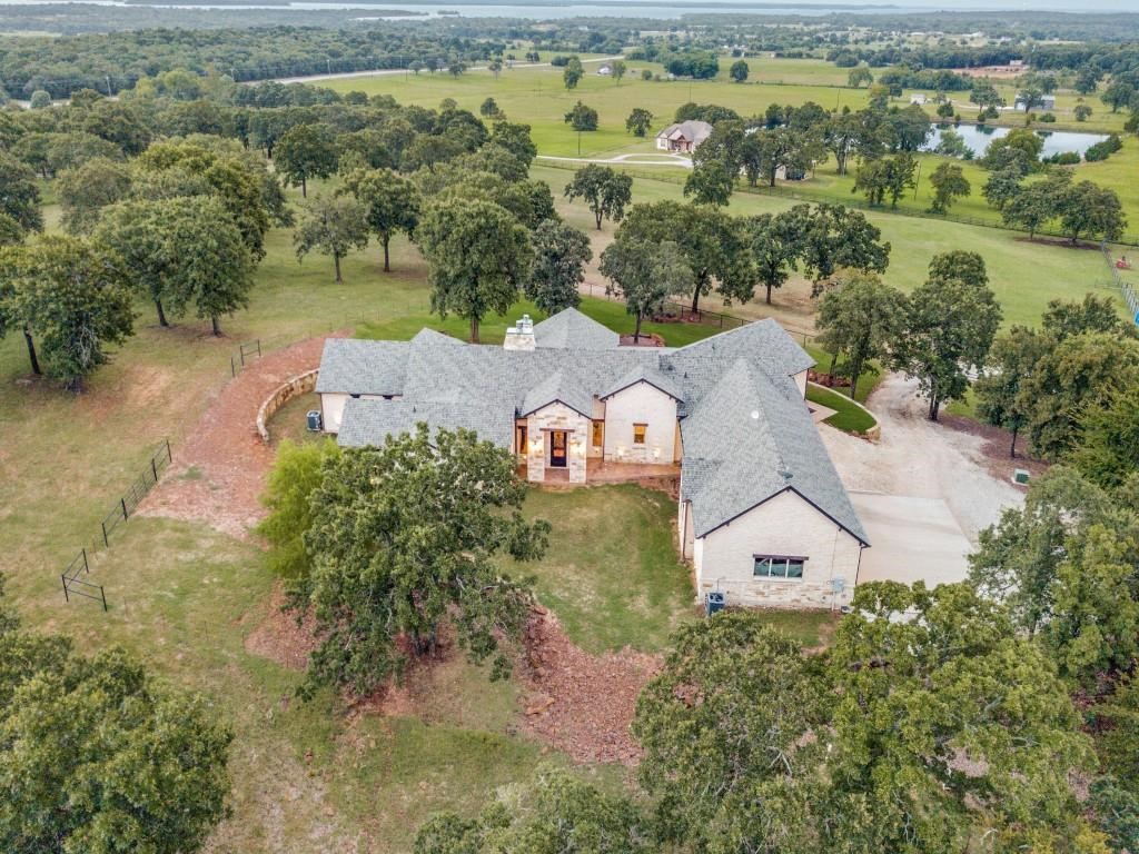 248 Howard Road Valley View TX 76272