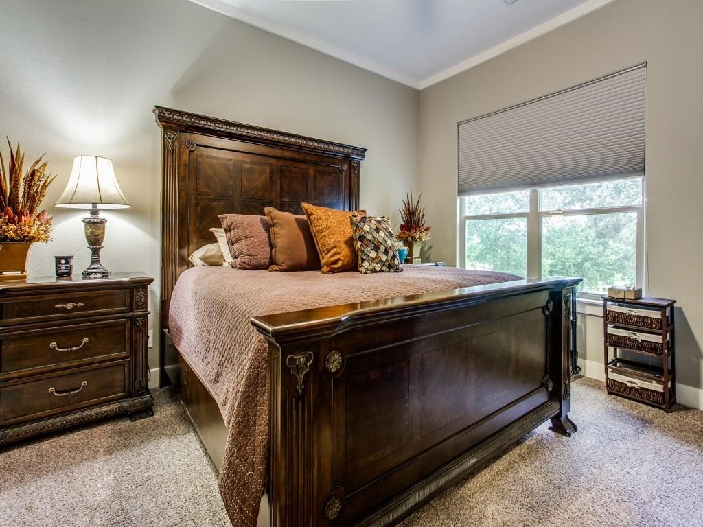 248 Howard Road Valley View TX 76272