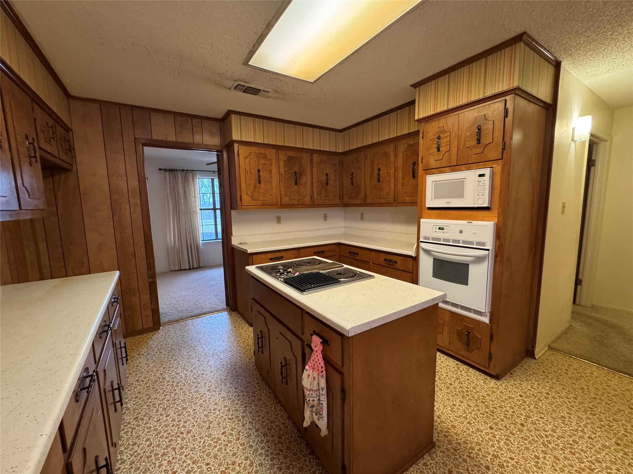 209 N Harrison Street Roxton TX 75477