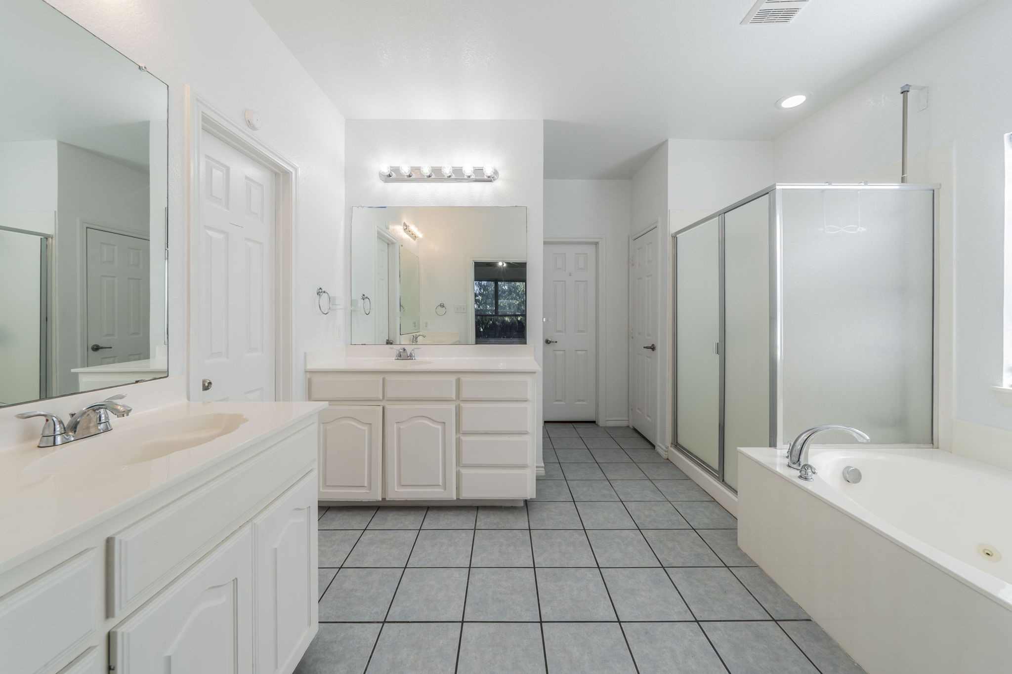 7042 Hedgebrook Drive Dallas TX 75249