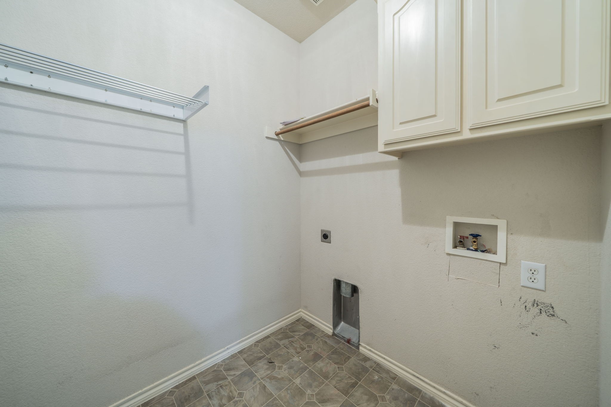 7042 Hedgebrook Drive Dallas TX 75249