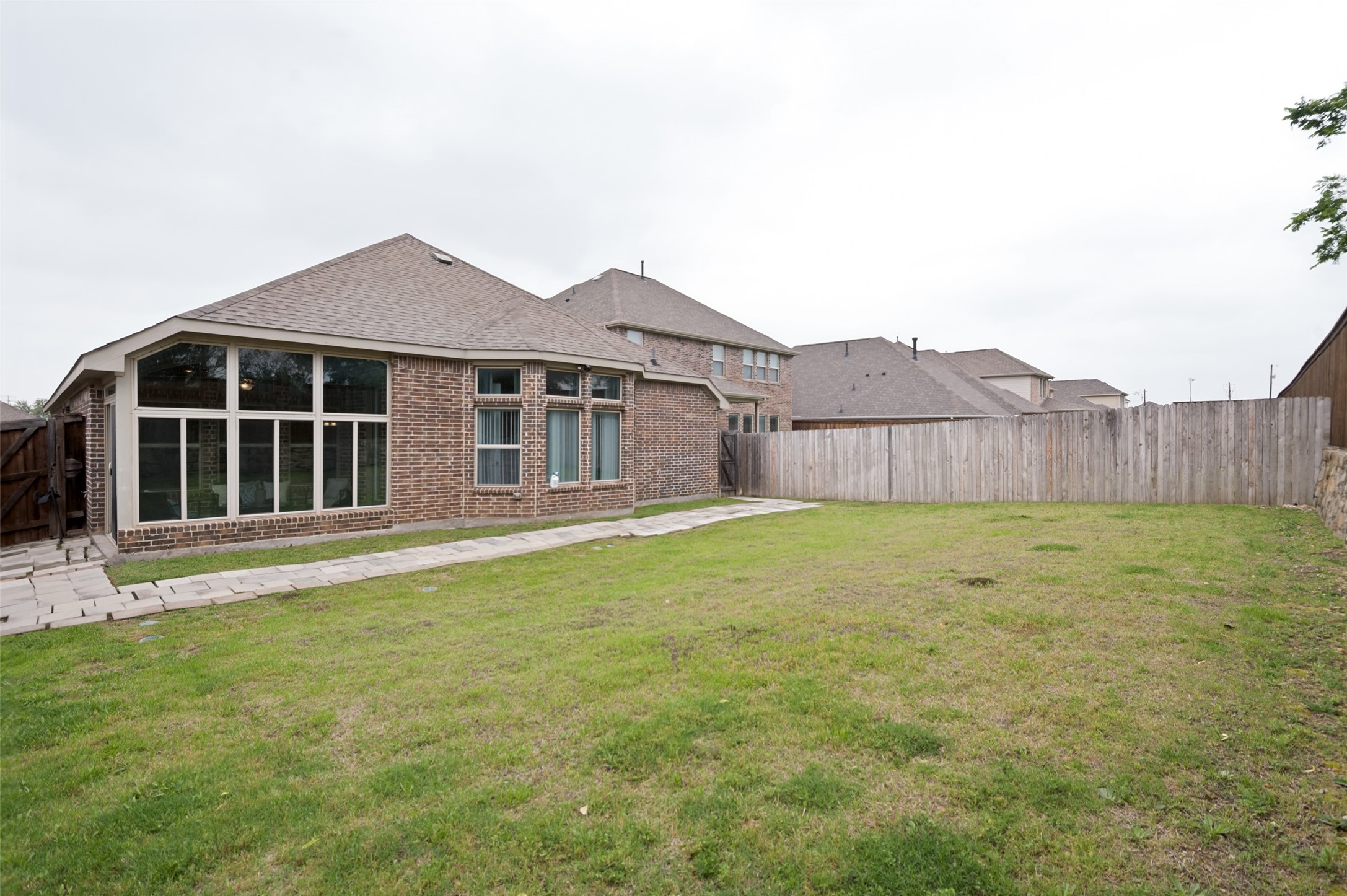 2420 Valley Lane Carrollton TX 75010