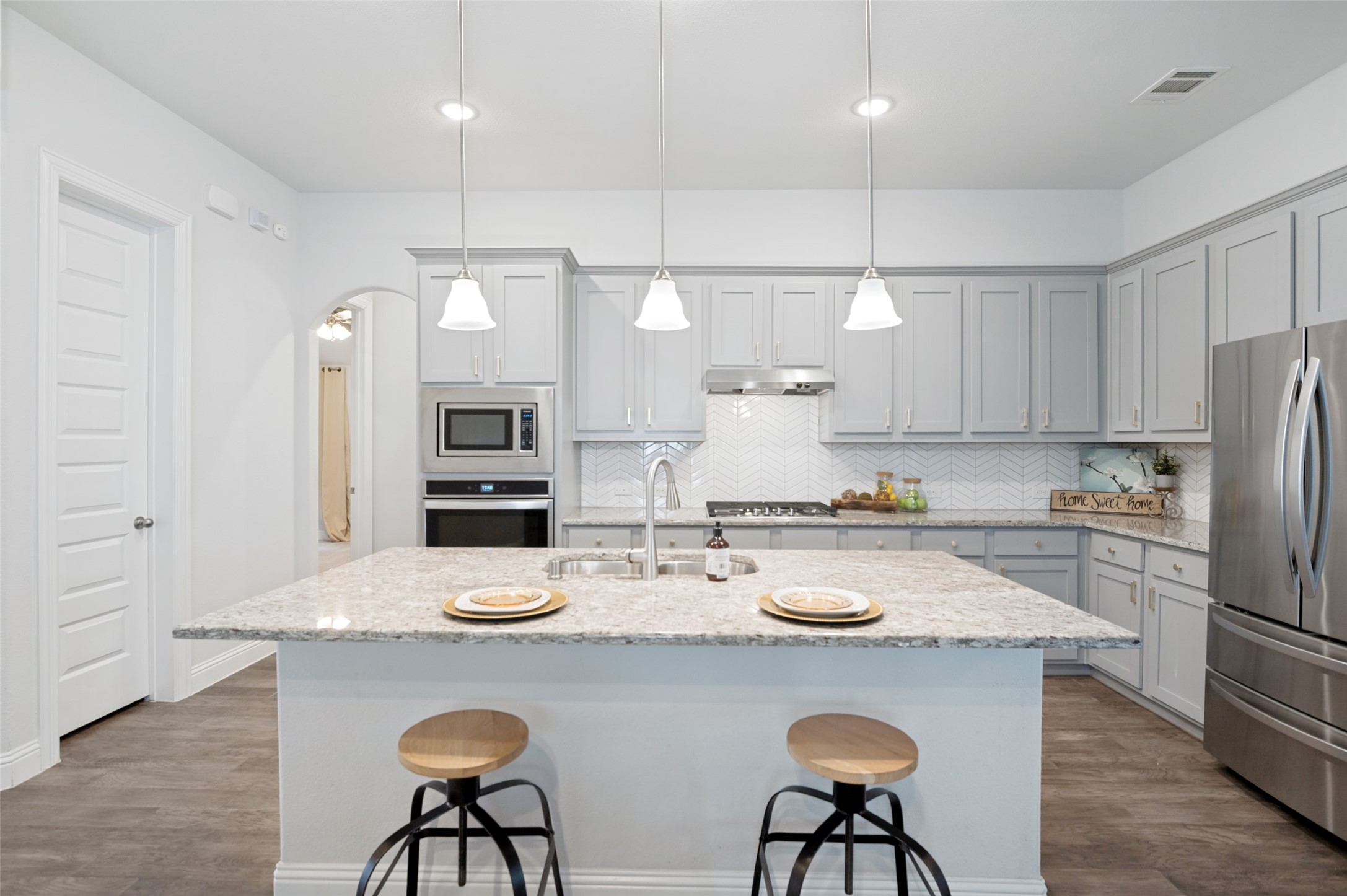 2420 Valley Lane Carrollton TX 75010
