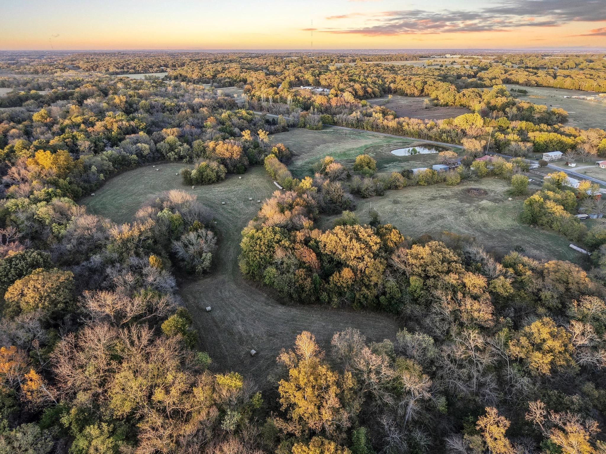 469 Dugan Chapel Bells TX 75414