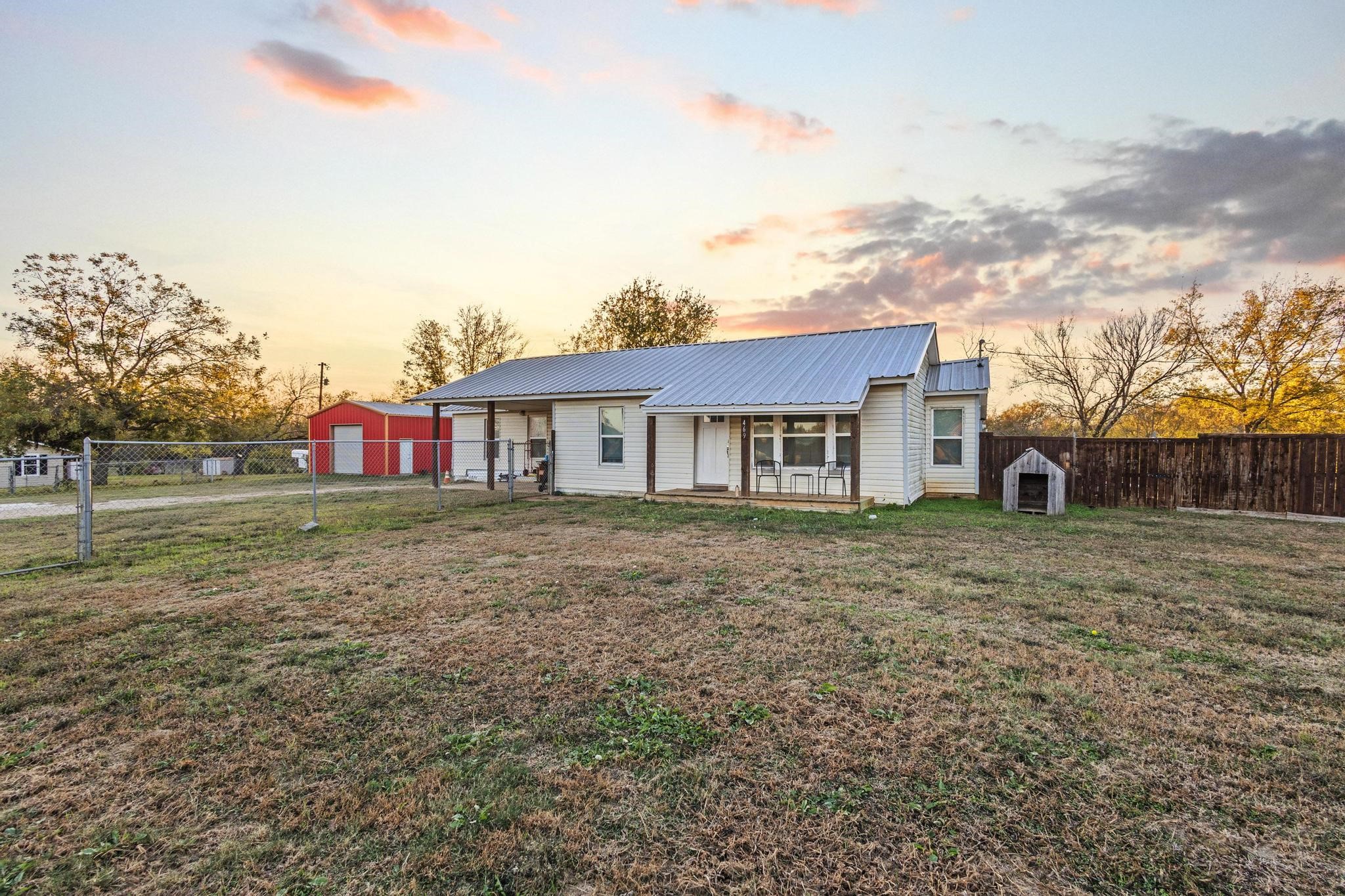 469 Dugan Chapel Bells TX 75414