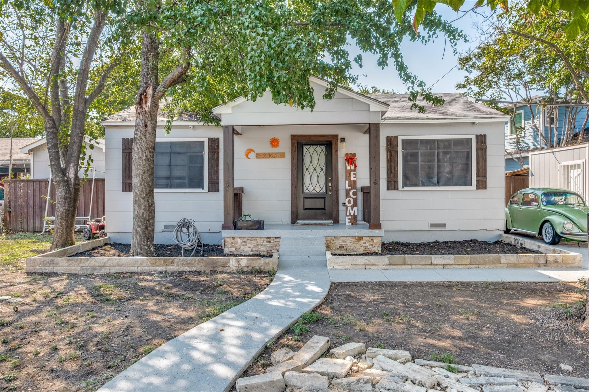 1914 Glenfield Avenue Dallas TX 75224