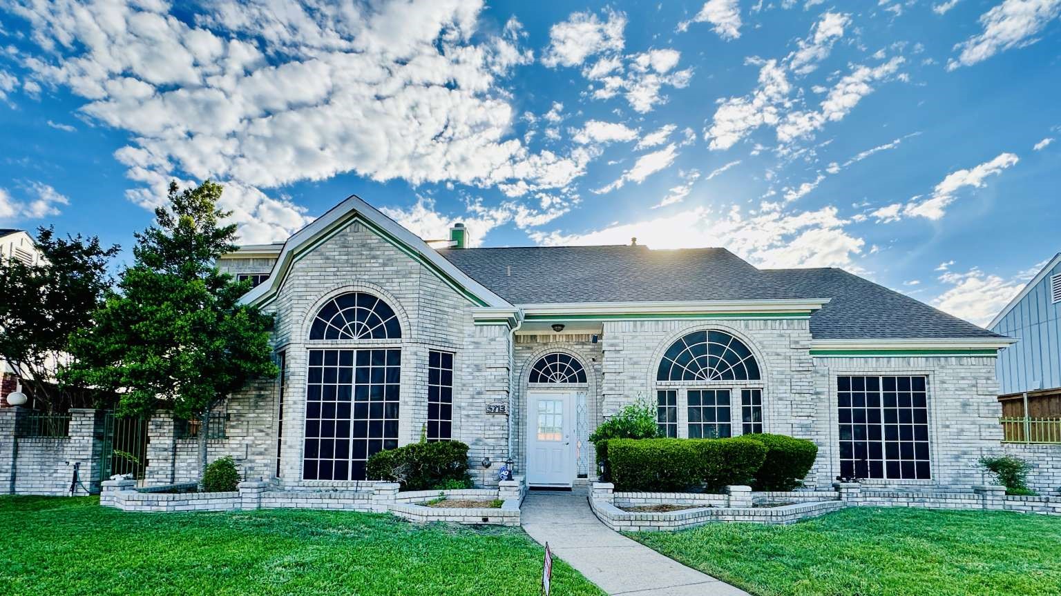 5713 Allen Lane Rowlett TX 75088